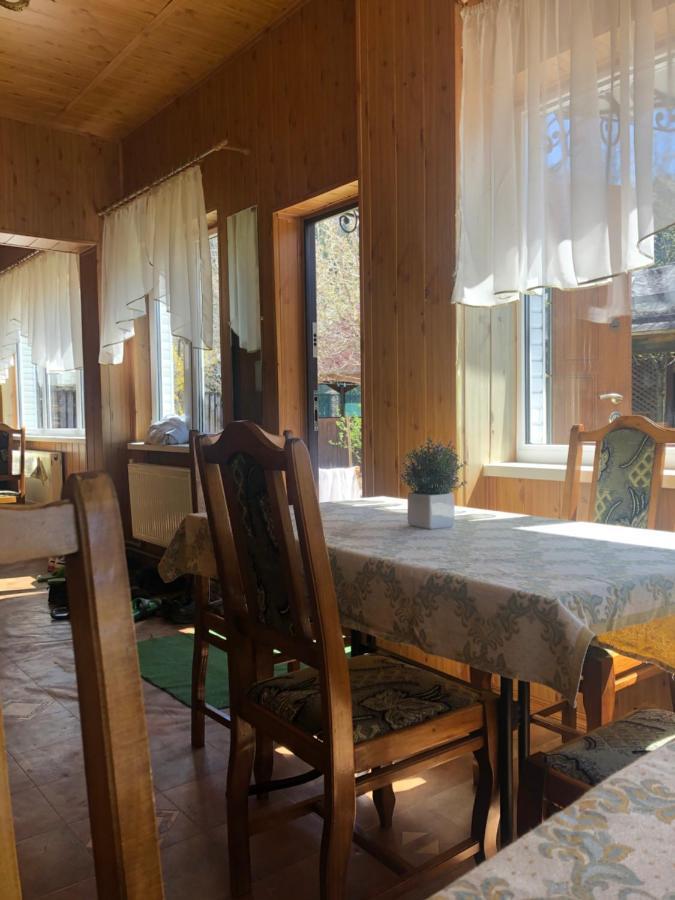 Садиба Диво Квітка Tatariv Exteriör bild